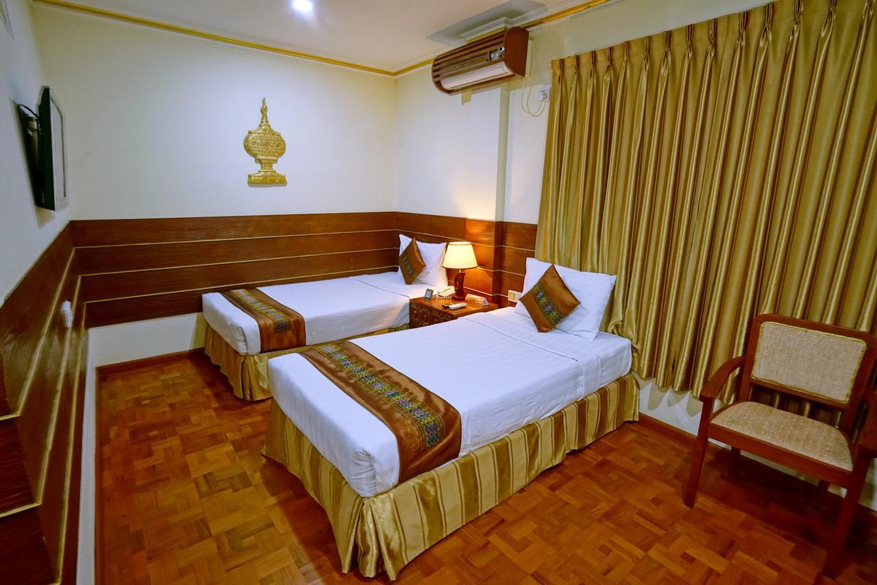 Hotel Yadanarbon Mandalay Exterior photo